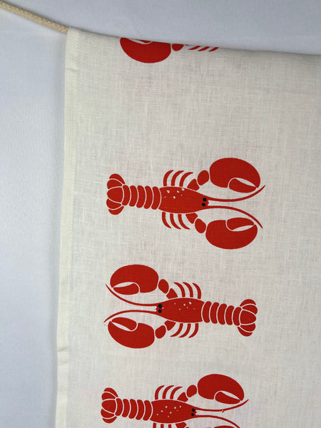 claws for applause - small lobsters white linen table runner