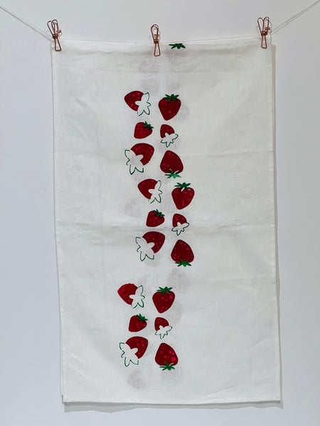 Berry Nice - Strawberries Linen Table Runner